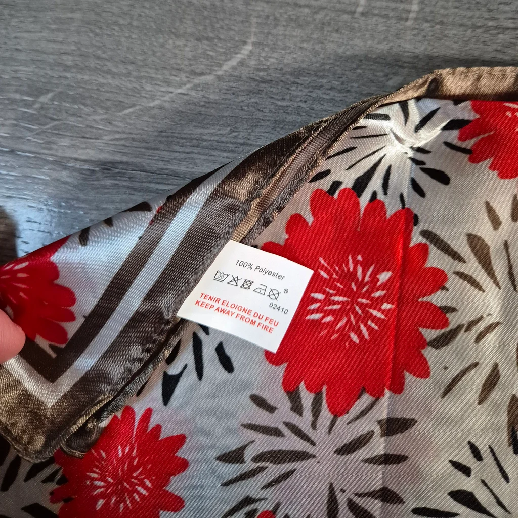 Vintage floral print square scarf – photo 6